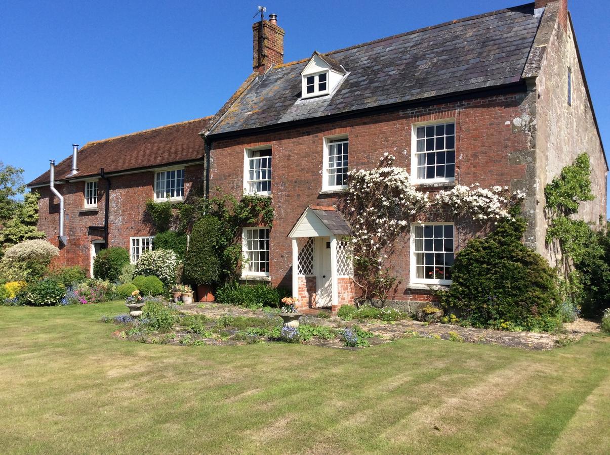 Moors Farmhouse Acomodação com café da manhã East Knoyle Exterior foto